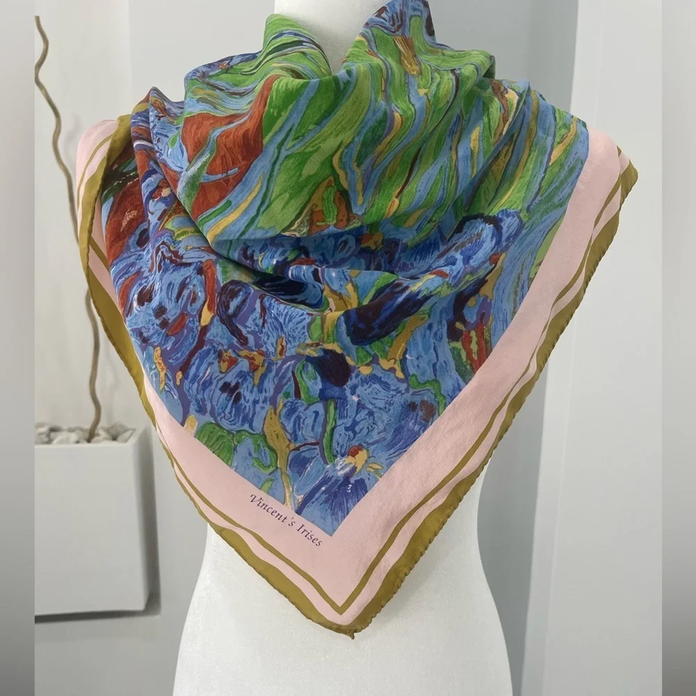 Elegant Floral Throw Blanket with Blue and Green Accents